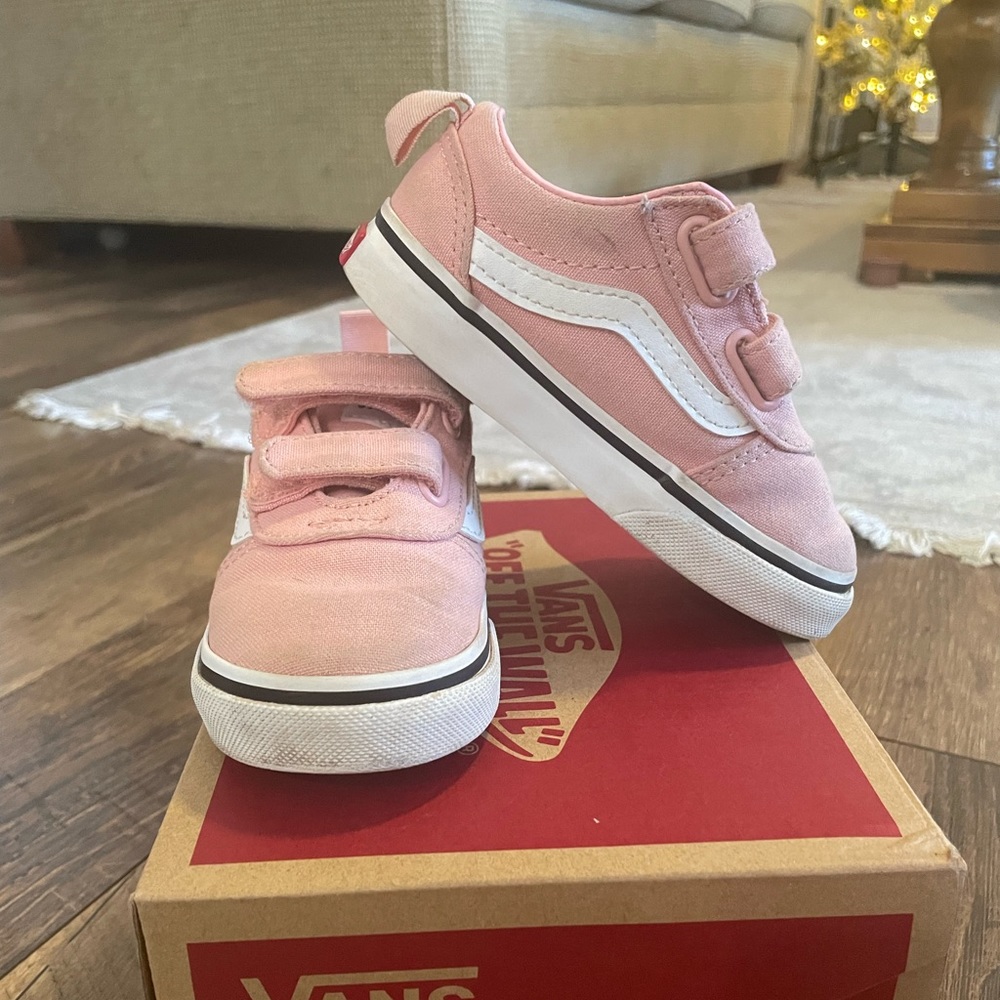 Toddler Pink Vans